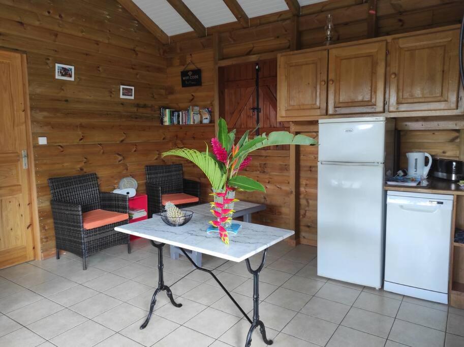 Le Tri Haut De Bellevue - Bungalow Heliconia Pointe-Noire Zewnętrze zdjęcie